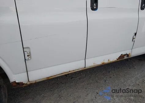 2012 Chevrolet Express 2500 Work Van z USA, uszkodzony, nr VIN 1GCWGFCAXC1167865